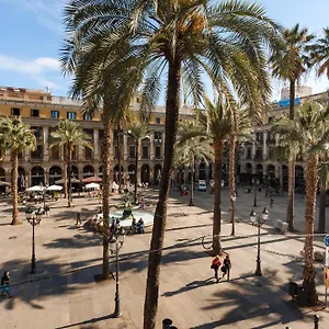 Do Placa Reial, Sonder Hotel By Marriott Bonvoy Barcelona